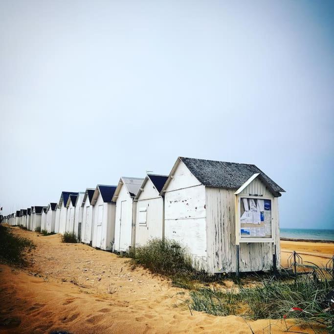 Gite Du Cap Romain Bernières-sur-Mer Eksteriør billede